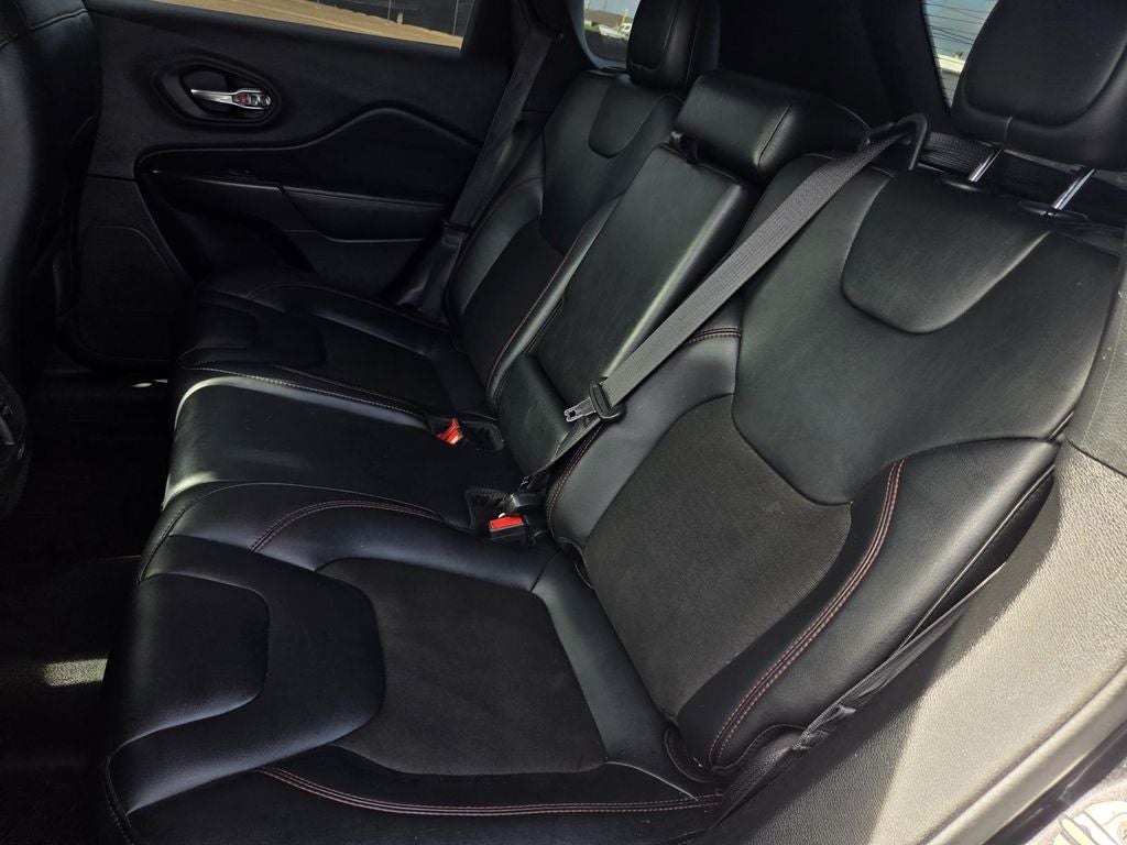 2022 Jeep Cherokee Trailhawk