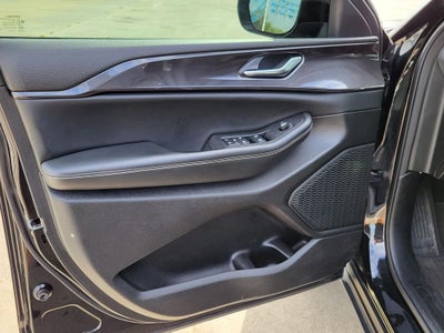 2023 Jeep Grand Cherokee Altitude X