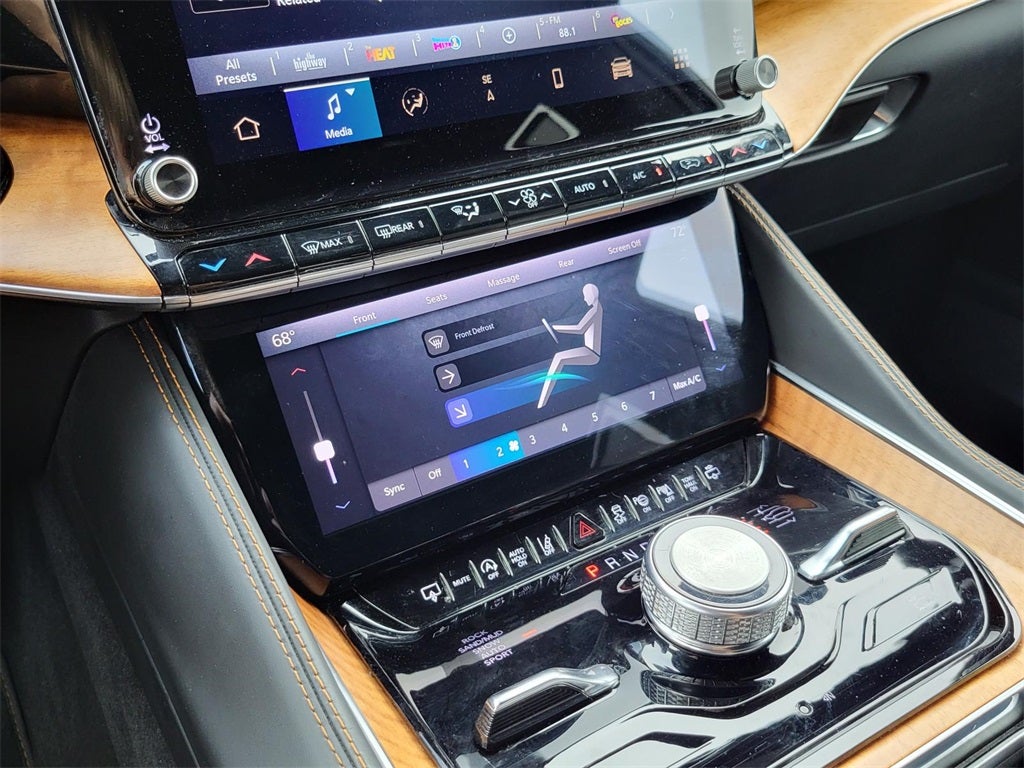 2024 Jeep Grand Wagoneer L Series III