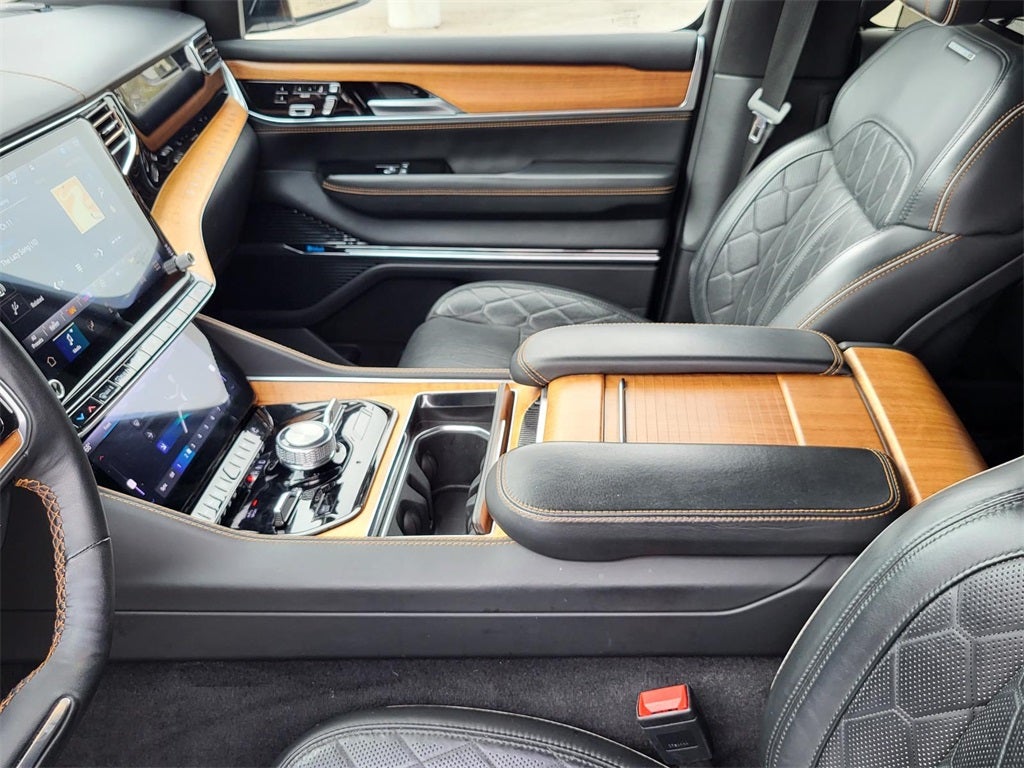 2024 Jeep Grand Wagoneer L Series III