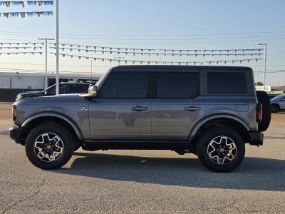 2023 Ford Bronco Outer Banks