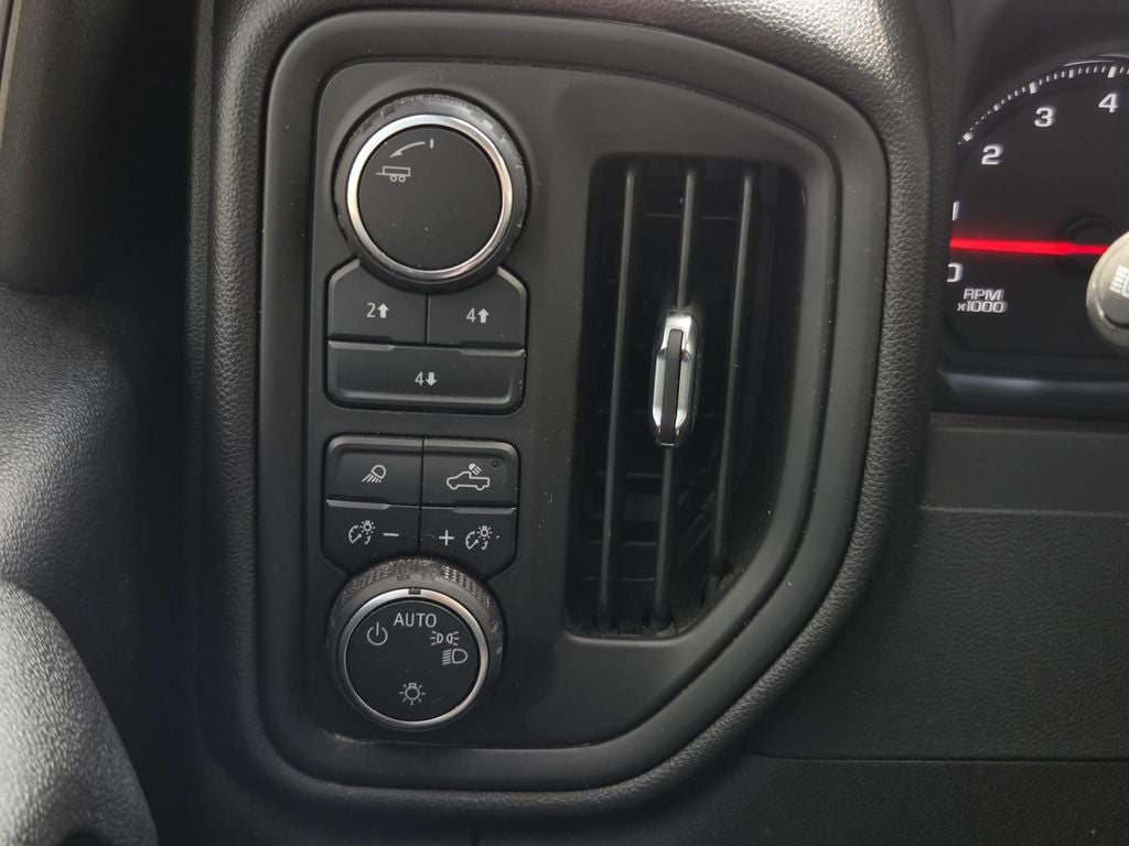 2025 Chevrolet Silverado Work Truck