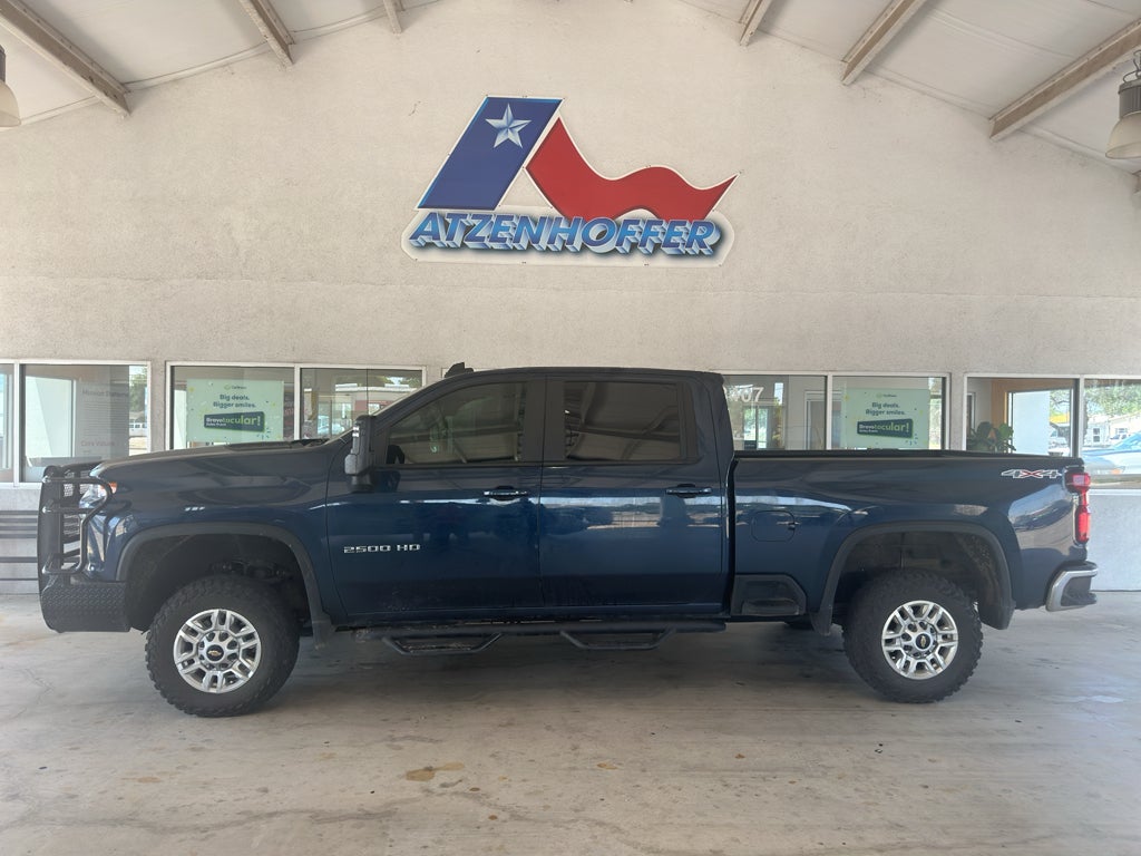 2022 Chevrolet Silverado LT