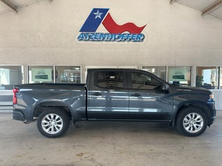 2021 Chevrolet Silverado Custom