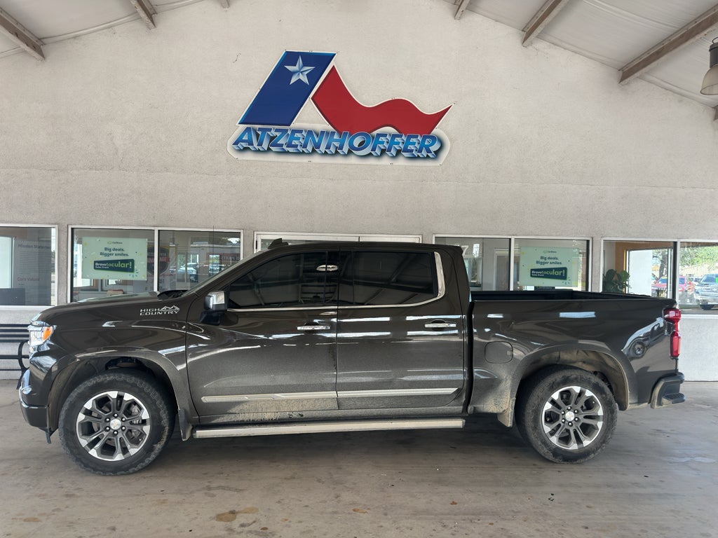 2023 Chevrolet Silverado High Country