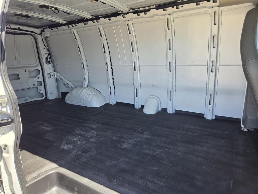 2023 Chevrolet Express 2500 Work Van Cargo