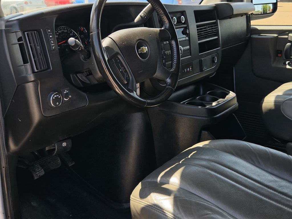 2023 Chevrolet Express 2500 Work Van Cargo