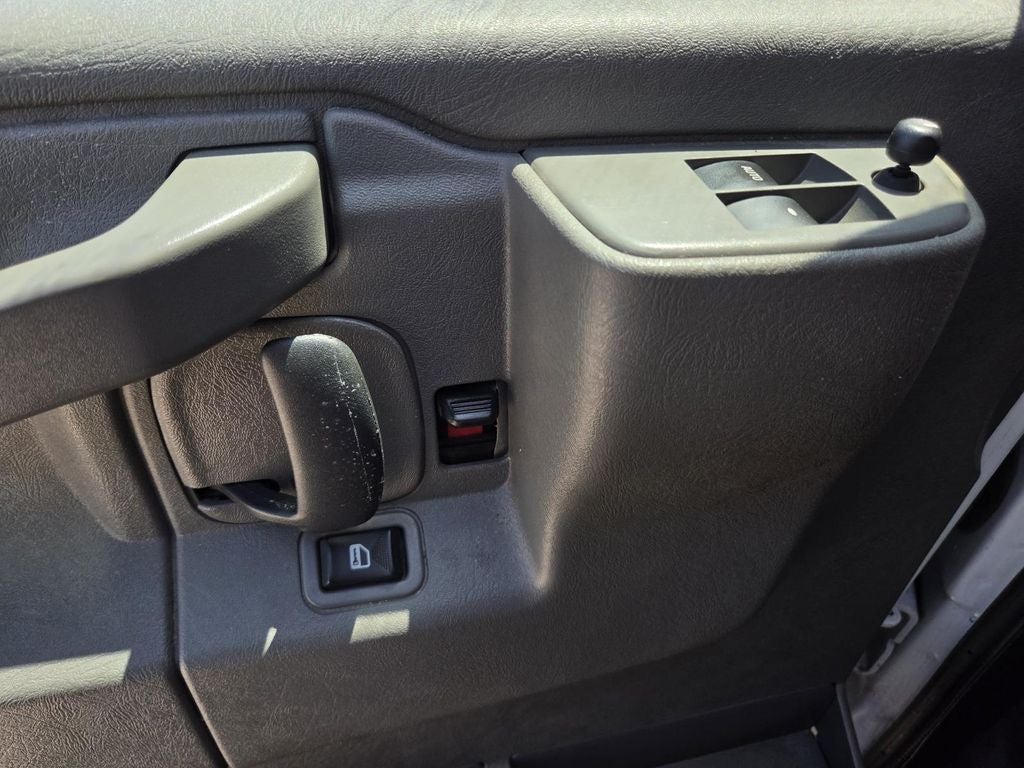 2023 Chevrolet Express 2500 Work Van Cargo