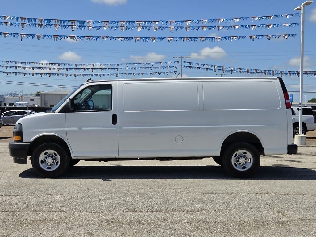 2023 Chevrolet Express 2500 Work Van Cargo