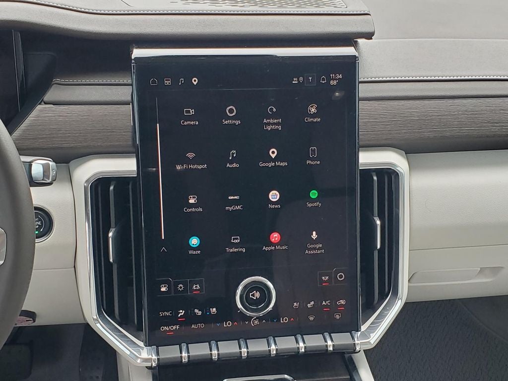 2025 GMC Acadia Denali