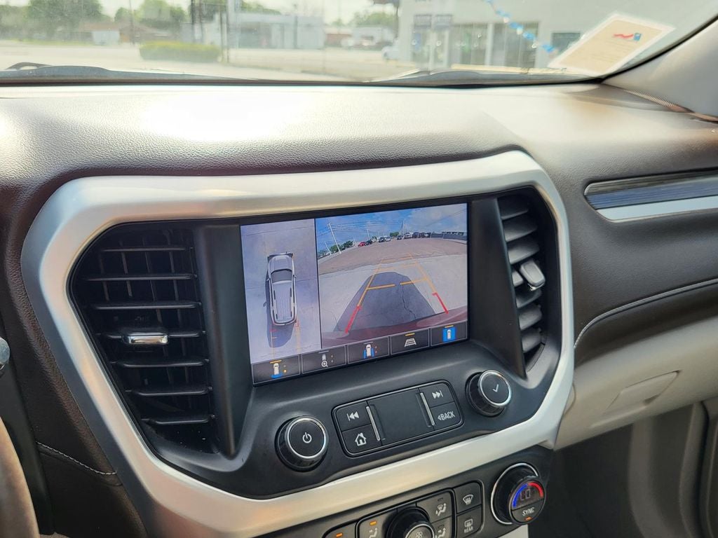 2022 GMC Acadia SLT