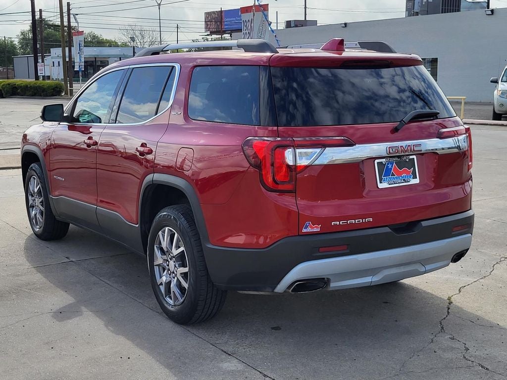 2022 GMC Acadia SLT