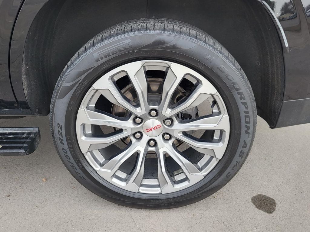 2022 GMC Yukon Denali