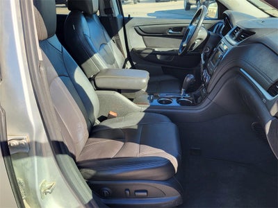 2017 Chevrolet Traverse 2LT 2LT