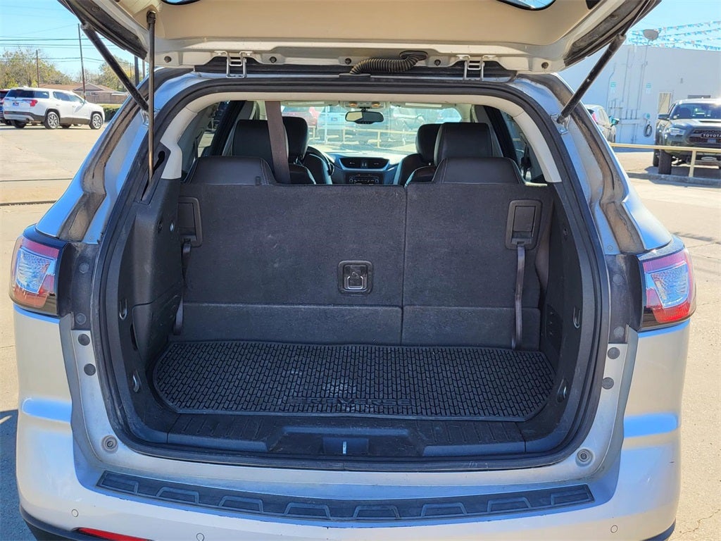 2017 Chevrolet Traverse 2LT 2LT