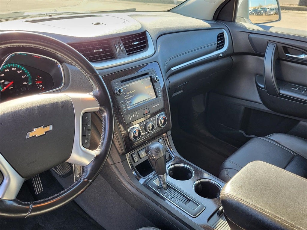2017 Chevrolet Traverse 2LT 2LT