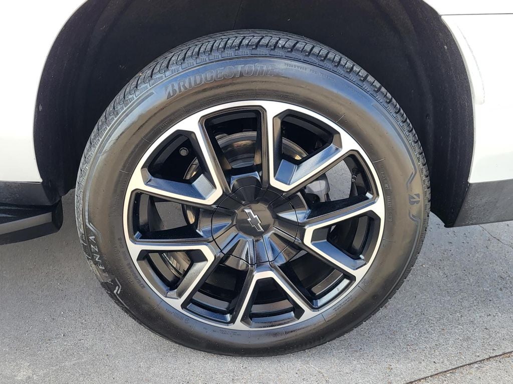 2024 Chevrolet Suburban RST