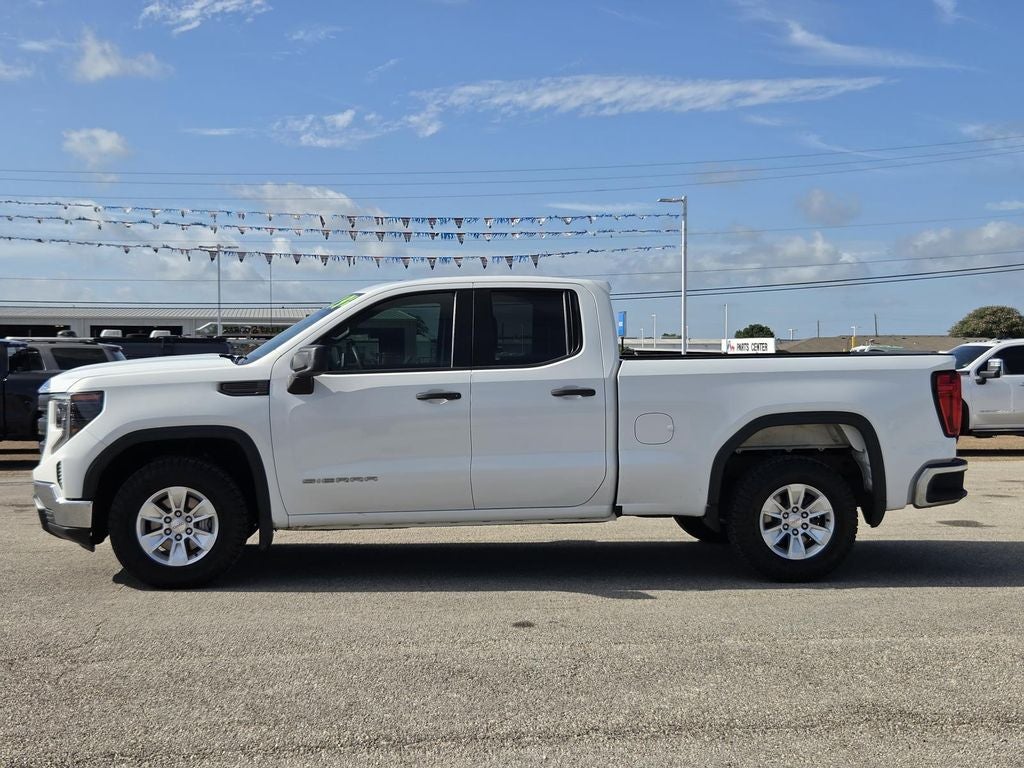 2023 GMC Sierra Pro