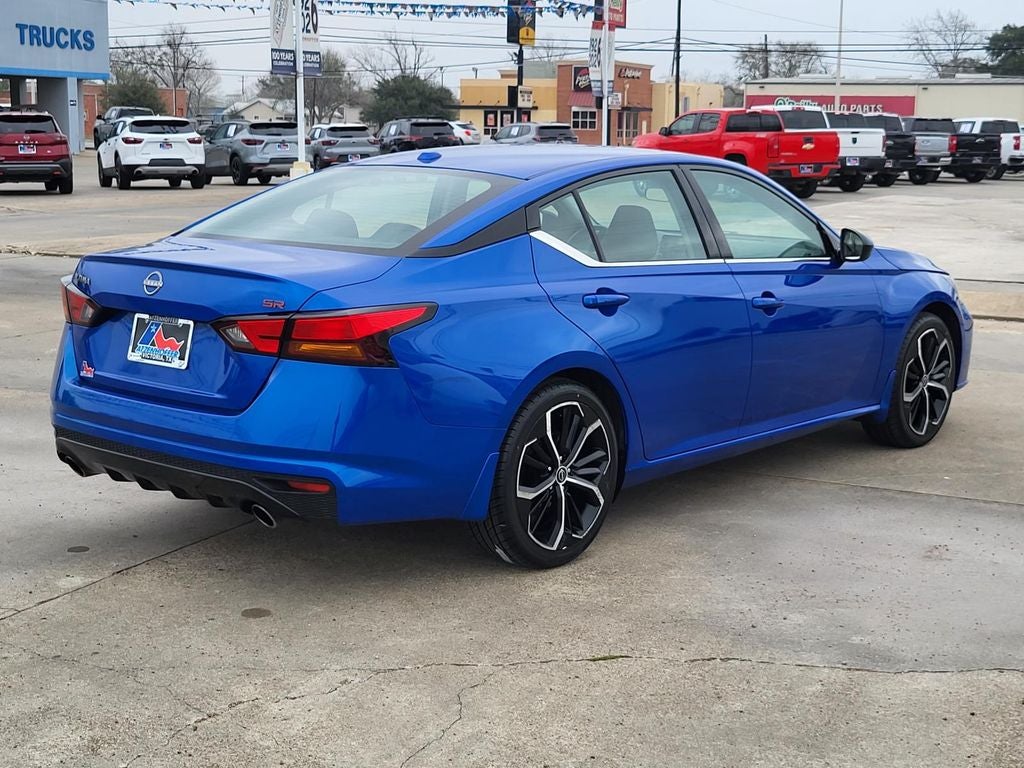 2025 Nissan Altima 2.5 SR