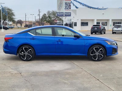 2025 Nissan Altima 2.5 SR