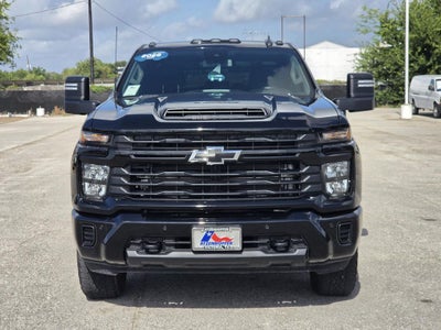 2026 Chevrolet Silverado Custom