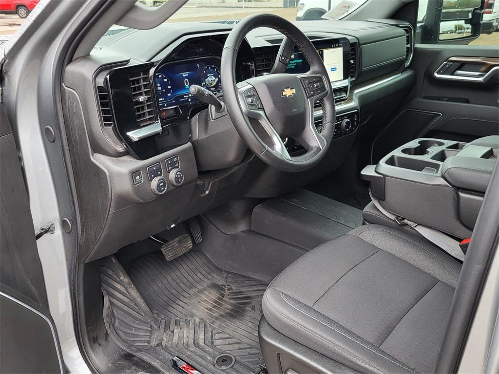 2025 Chevrolet Silverado 2500HD LT