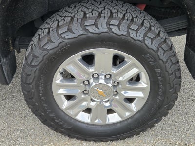 2025 Chevrolet Silverado High Country