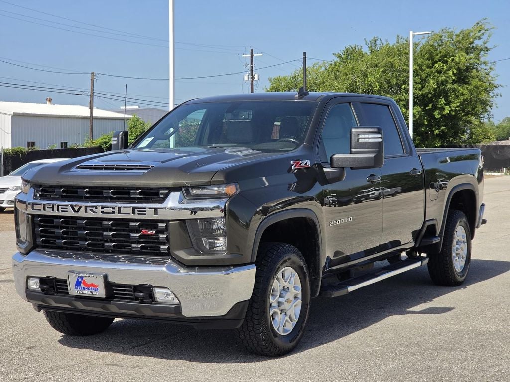 2023 Chevrolet Silverado LT