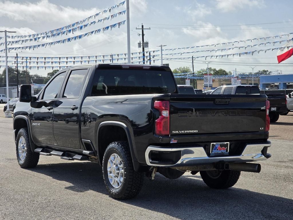 2022 Chevrolet Silverado LT