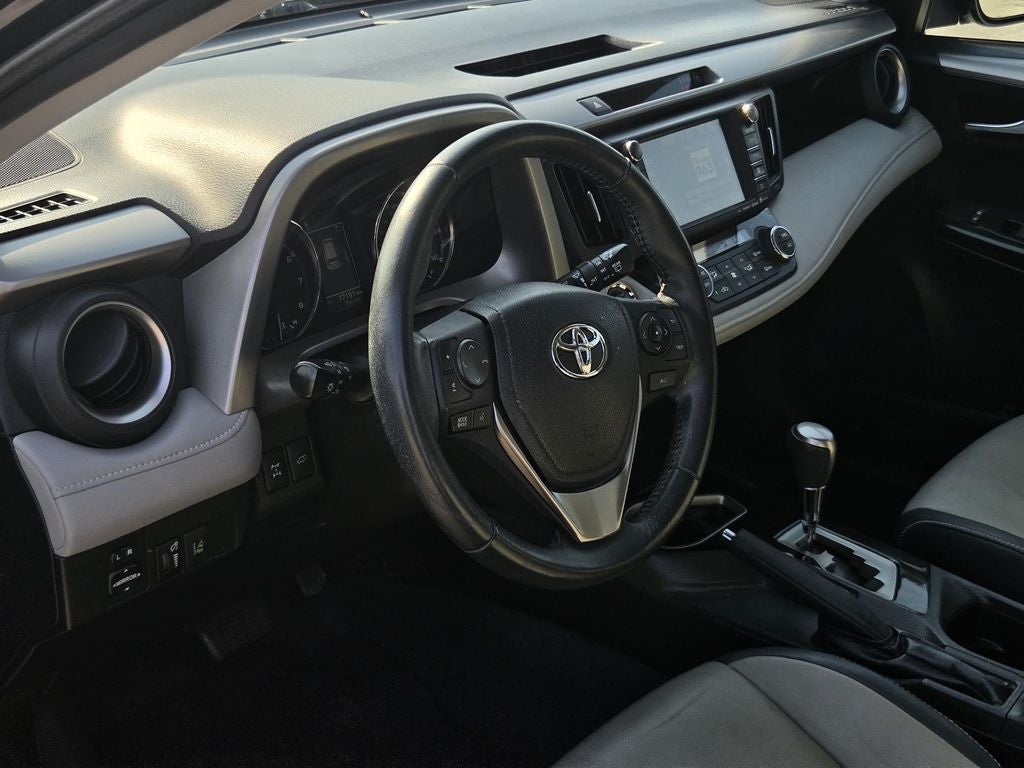 2017 Toyota RAV4 Limited