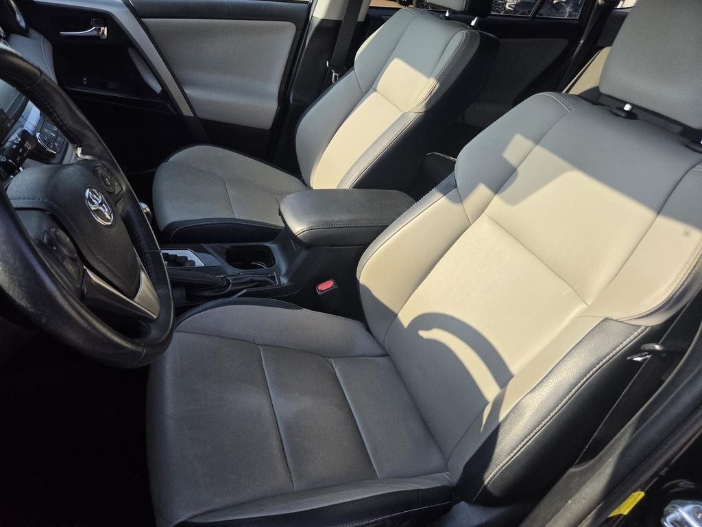 2017 Toyota RAV4 Limited