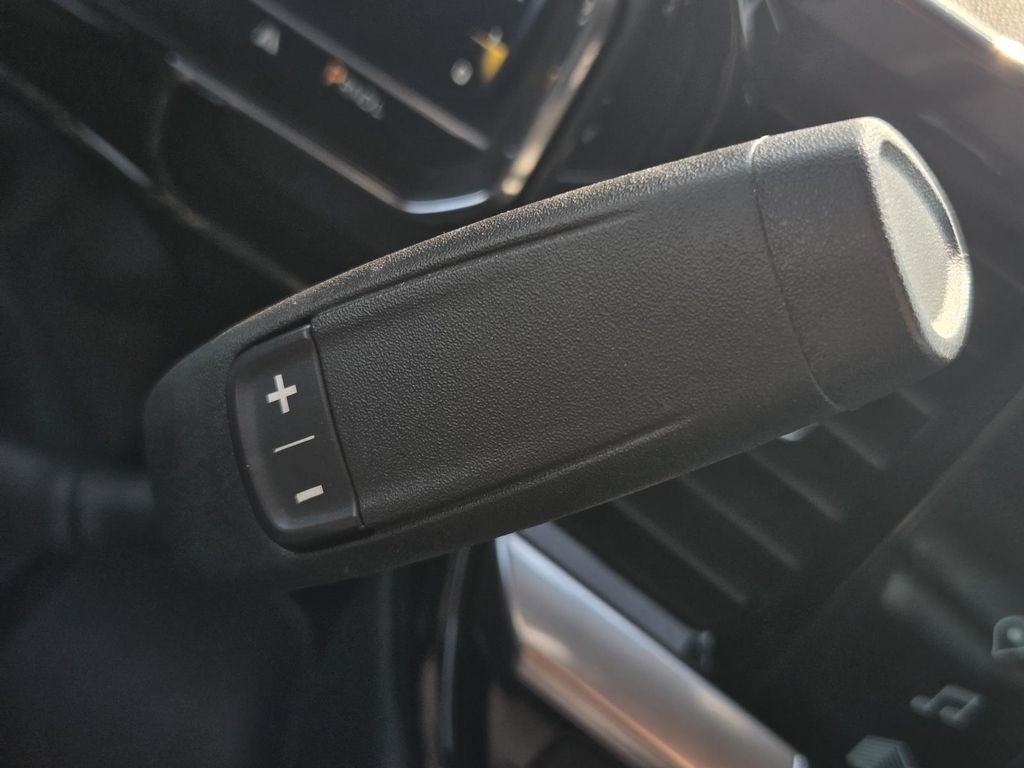 2023 Chevrolet Silverado LT