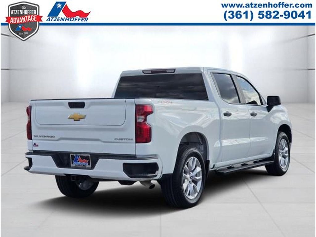 2022 Chevrolet Silverado Custom