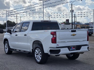 2022 Chevrolet Silverado Custom