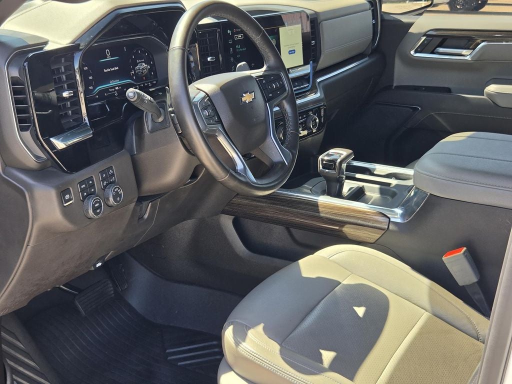 2024 Chevrolet Silverado 1500 LT