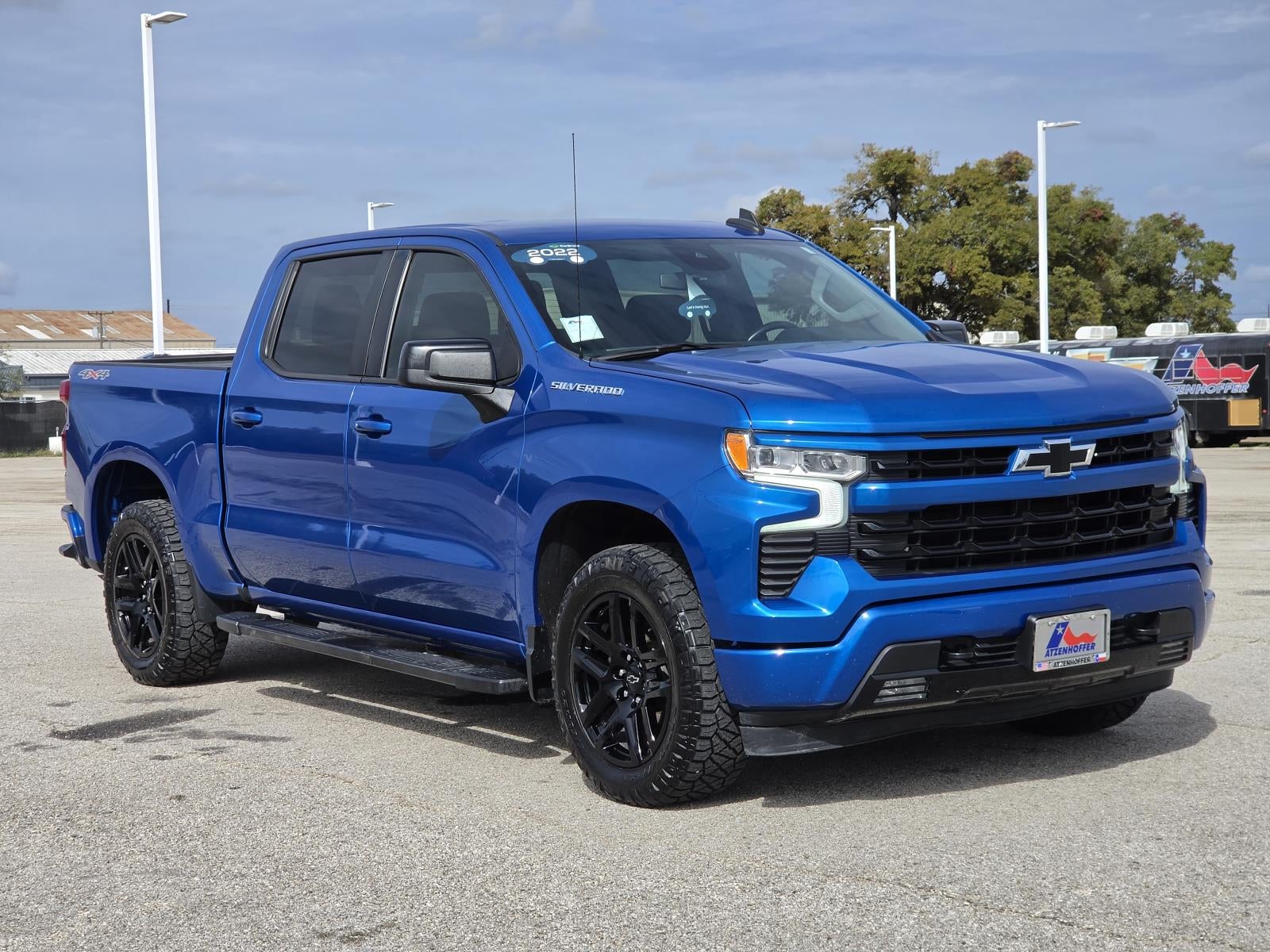 2022 Chevrolet Silverado RST