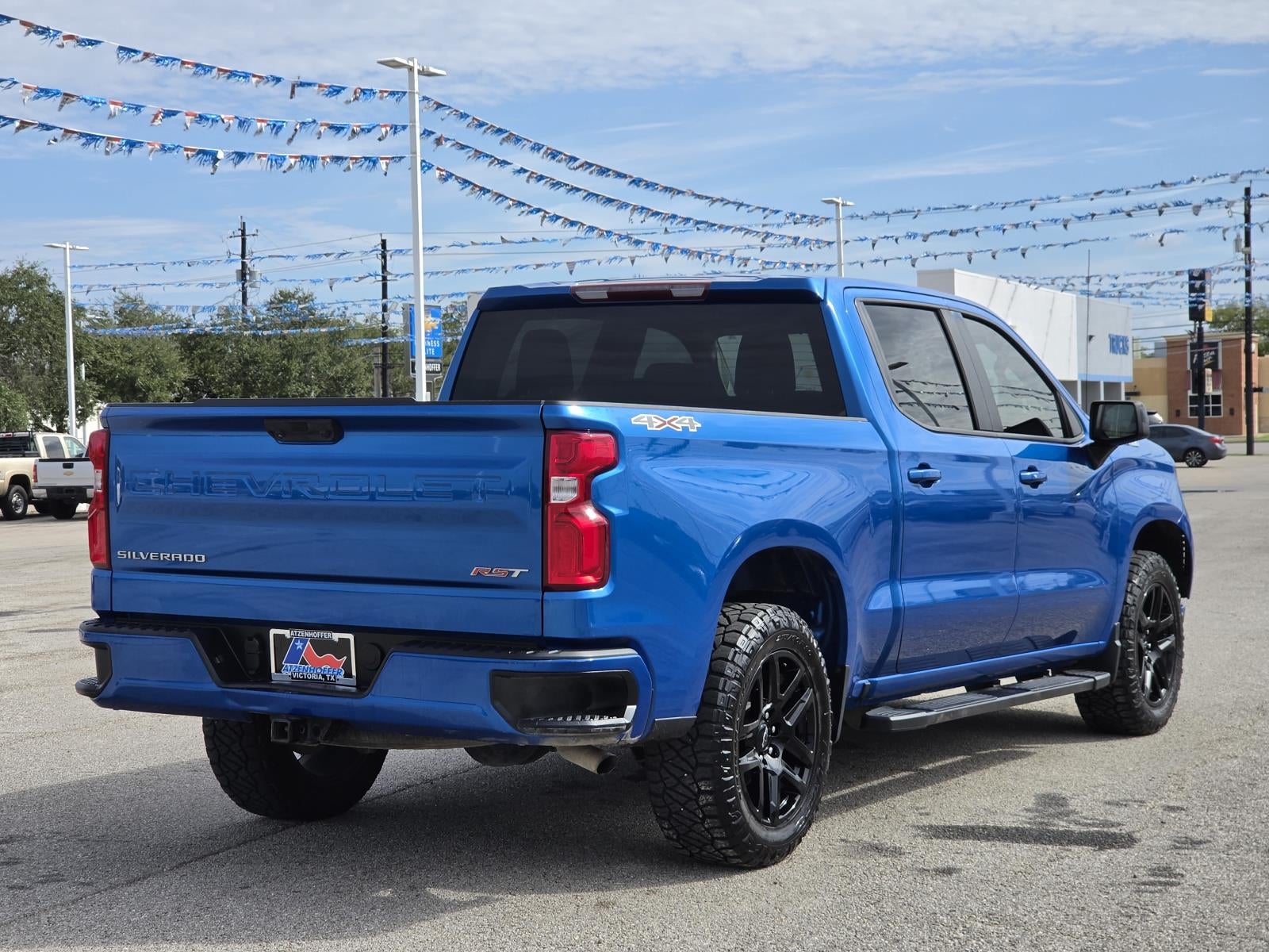 2022 Chevrolet Silverado RST