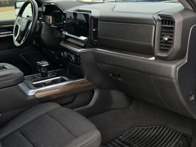 2022 Chevrolet Silverado RST