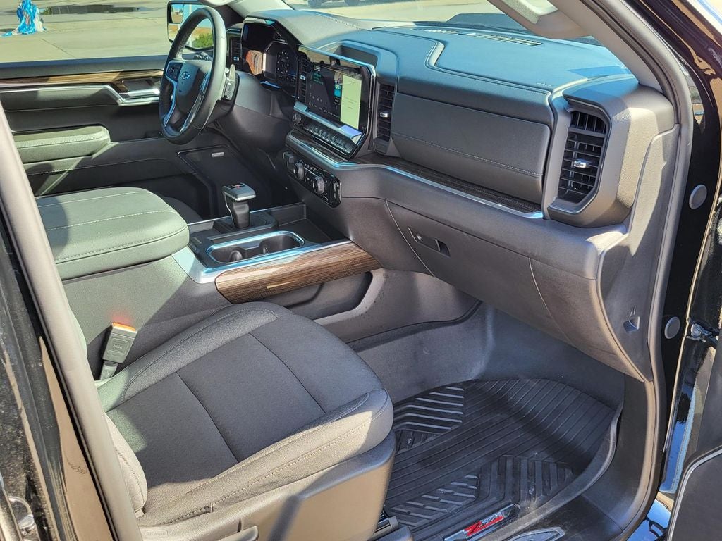 2024 Chevrolet Silverado 1500 LT Trail Boss