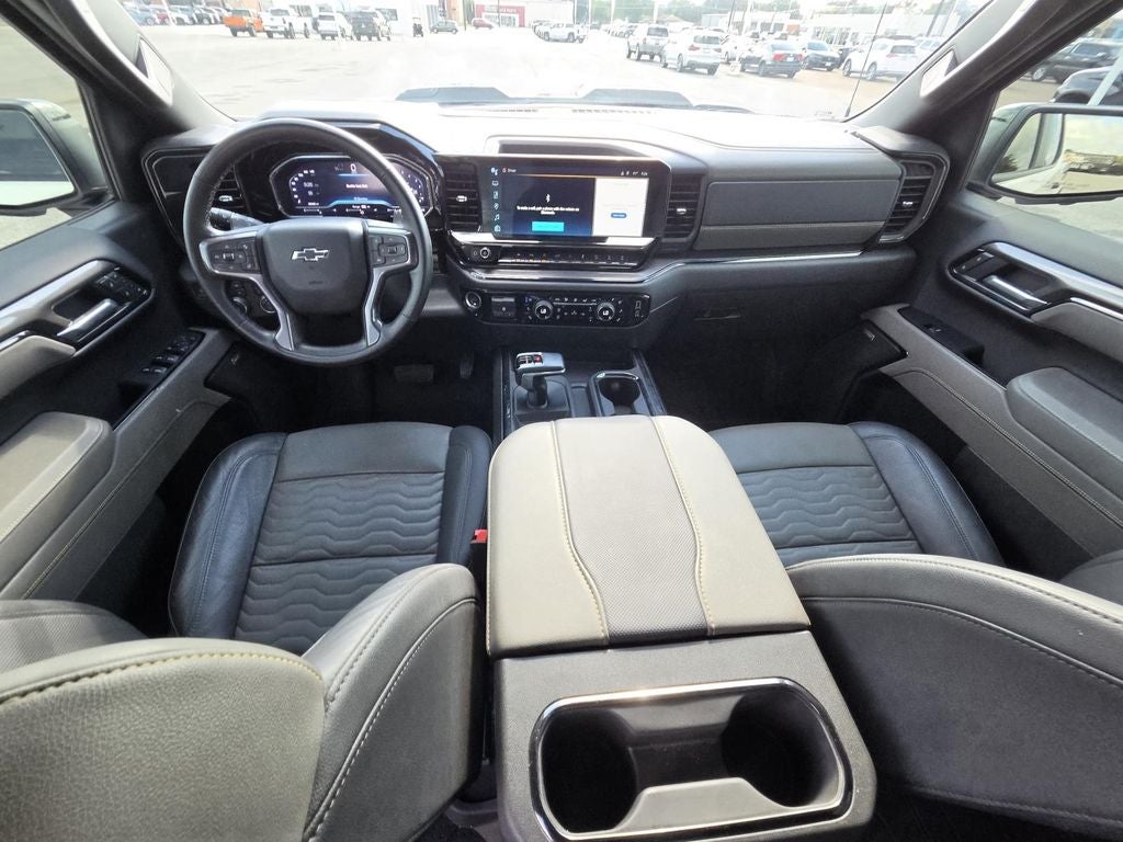 2025 Chevrolet Silverado ZR2