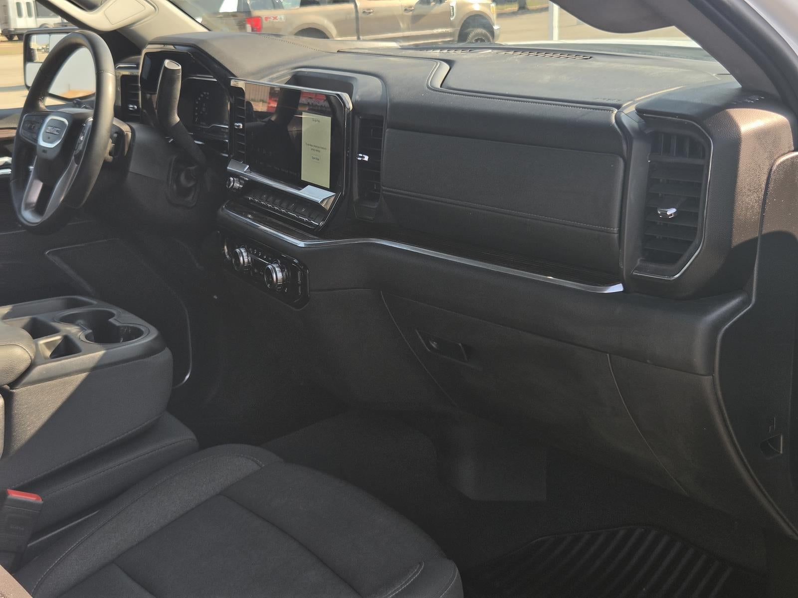 2024 GMC Sierra Elevation