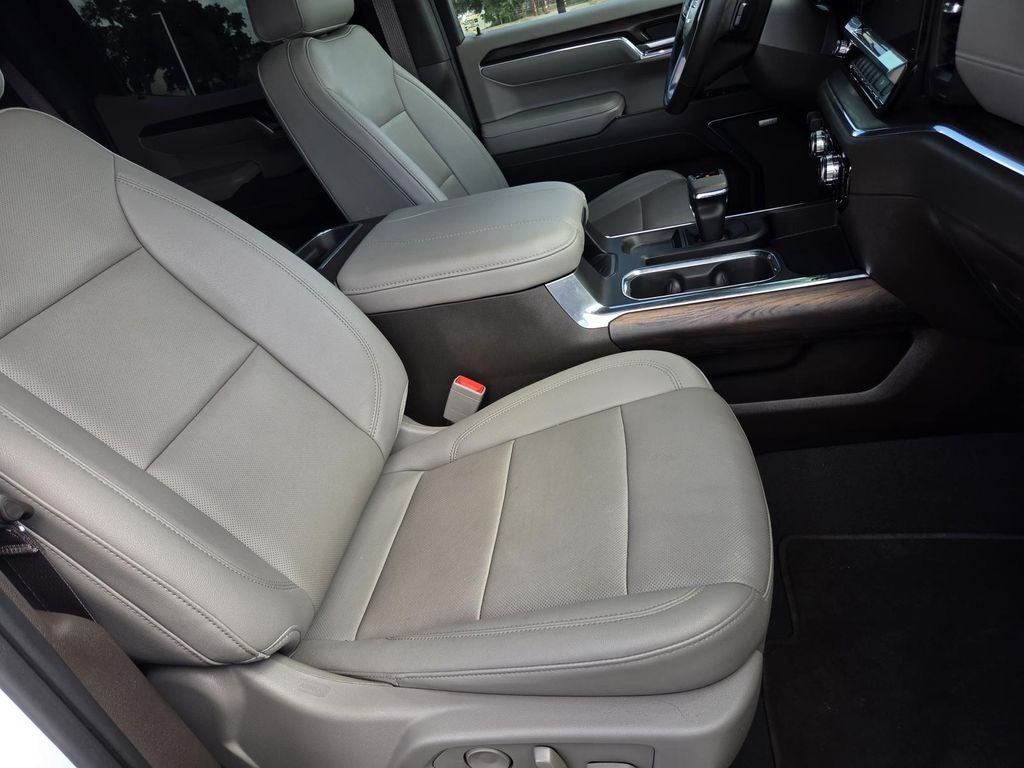 2023 GMC Sierra SLT