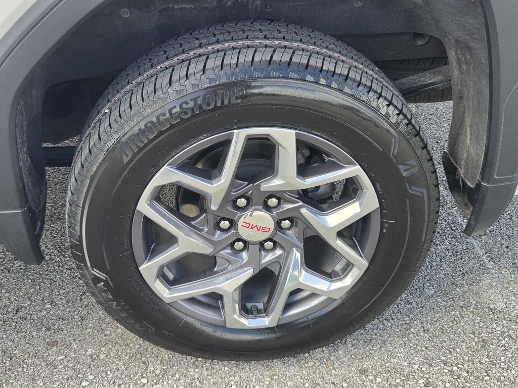 2023 GMC Sierra SLT