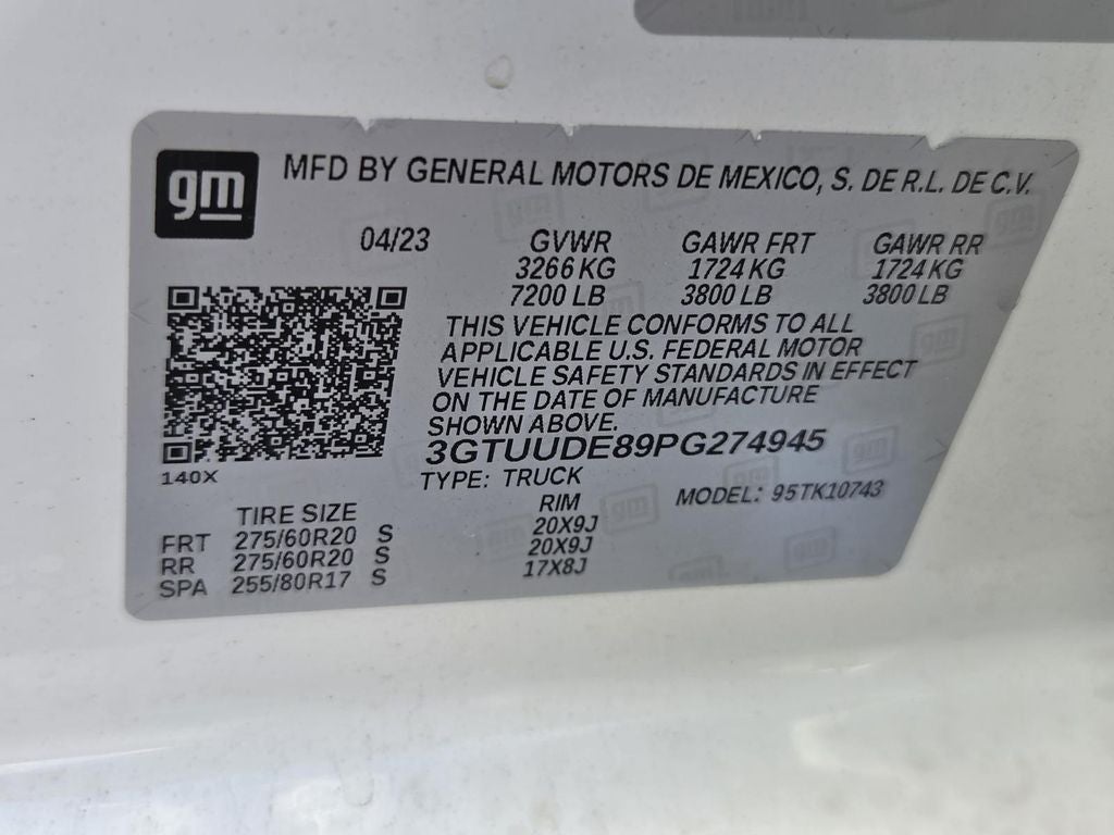 2023 GMC Sierra SLT