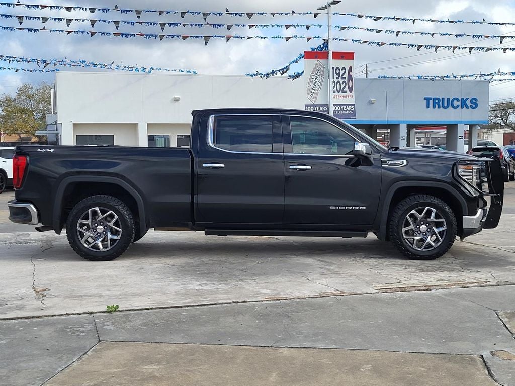 2022 GMC Sierra 1500 SLT