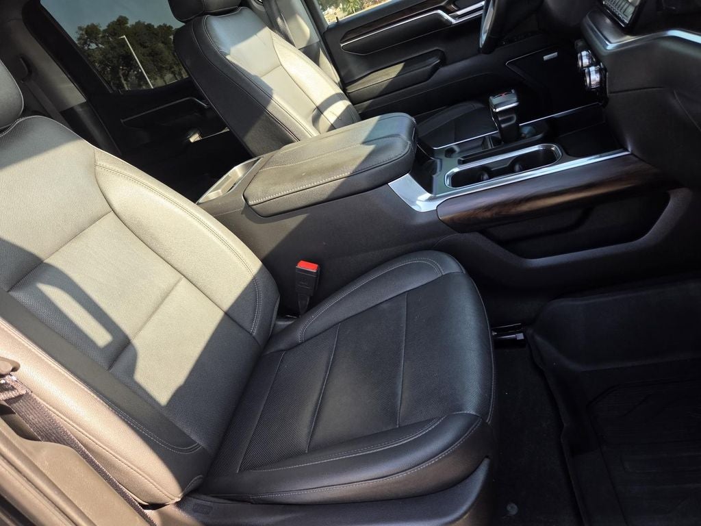 2023 GMC Sierra SLT