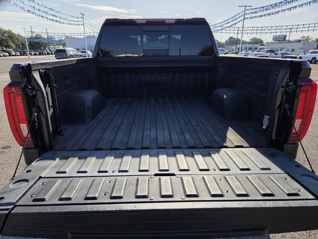 2023 GMC Sierra SLT