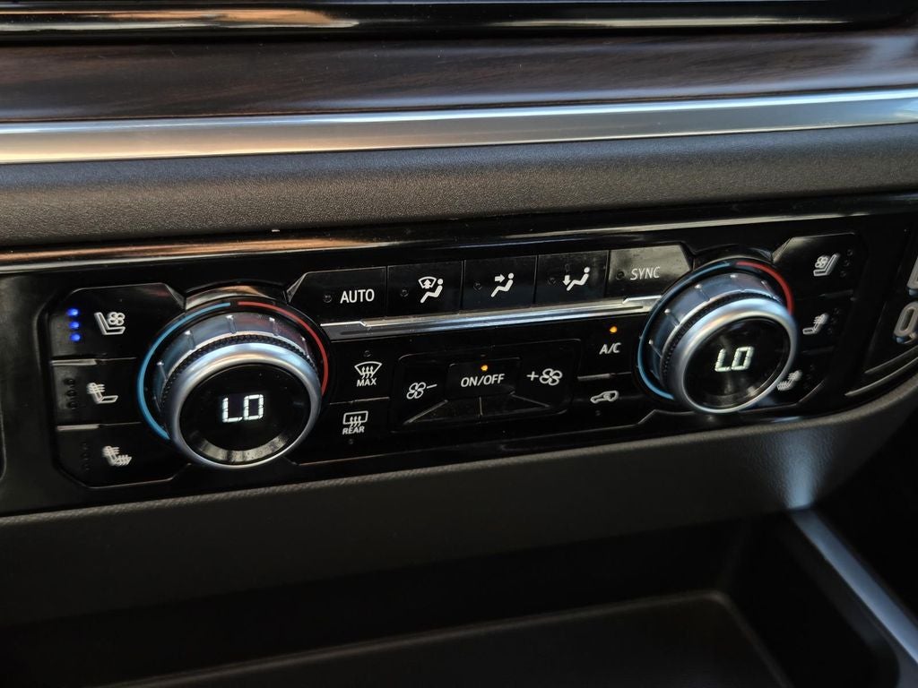 2023 GMC Sierra SLT
