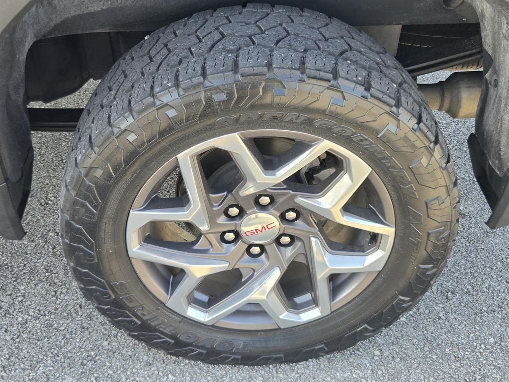 2023 GMC Sierra SLT