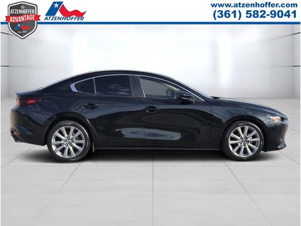 2022 Mazda Mazda3 Select